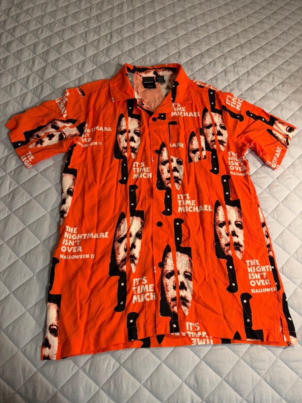 Orange Halloween Graphic Short-Sleeve Button-Down Shirt